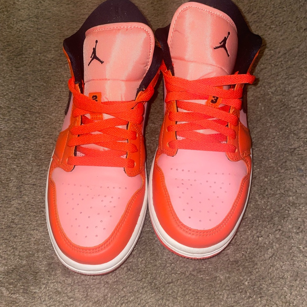 Air Jordan 1